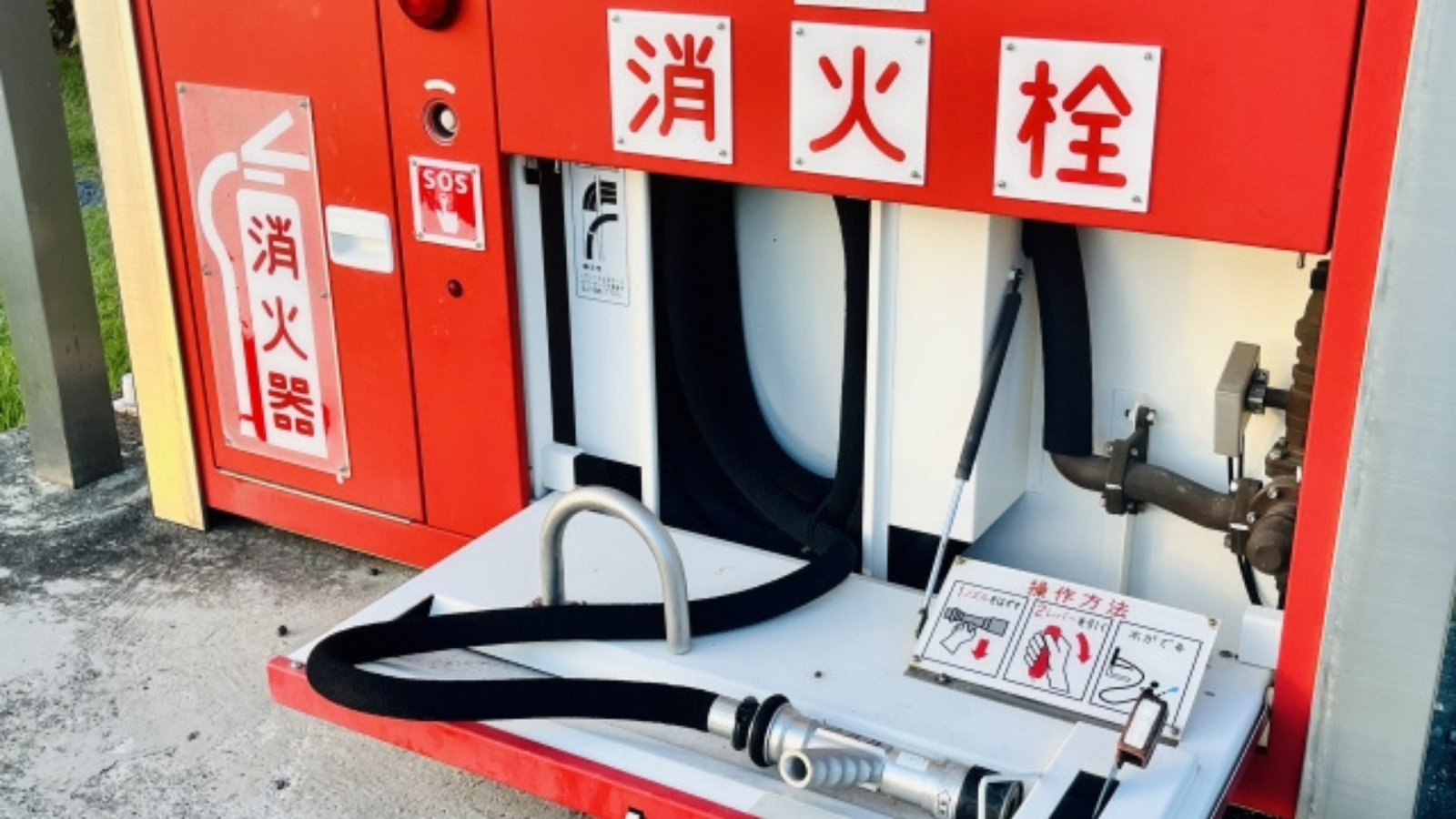 事務所は高田馬場駅より徒歩5分の駅近！現場の直行直帰もOK！景気に左右されないお仕事です！働きながら資格も取得していただけます！防災設備の点検／改修工事・現場は東京都内がメインです。