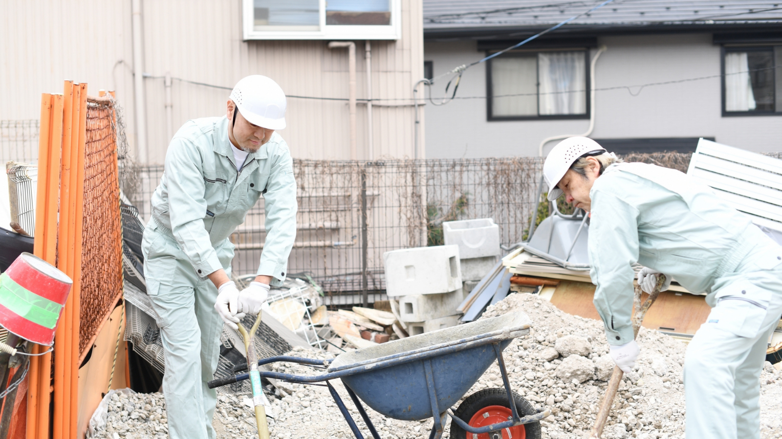 東京都 荒川区 西日暮里・建築現場の軽作業スタッフ